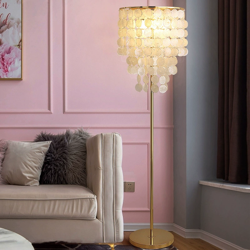 Nordic Luxury Shell Floor Lamp